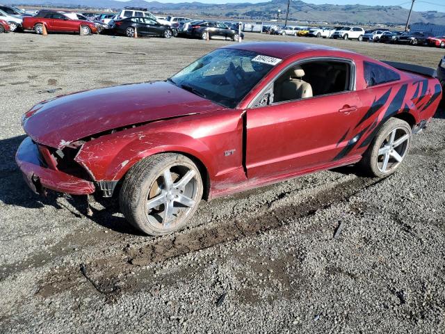 1ZVHT82HX55247996 - 2005 FORD MUSTANG GT RED photo 1