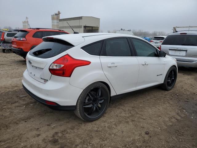 1FADP3R42DL359509 - 2013 FORD FOCUS BEV WHITE photo 3