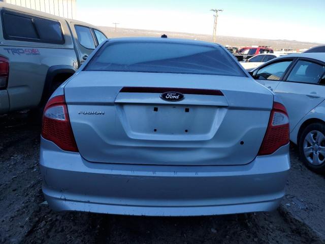 3FAHP0GA4CR186889 - 2012 FORD FUSION S SILVER photo 6