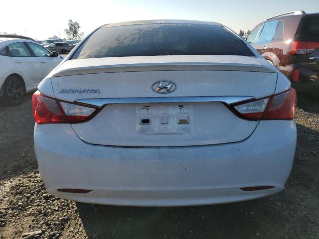 5NPEB4AC9DH747296 - 2013 HYUNDAI SONATA GLS WHITE photo 6