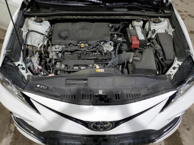 4T1C11AK4NU068958 - 2022 TOYOTA CAMRY LE WHITE photo 11