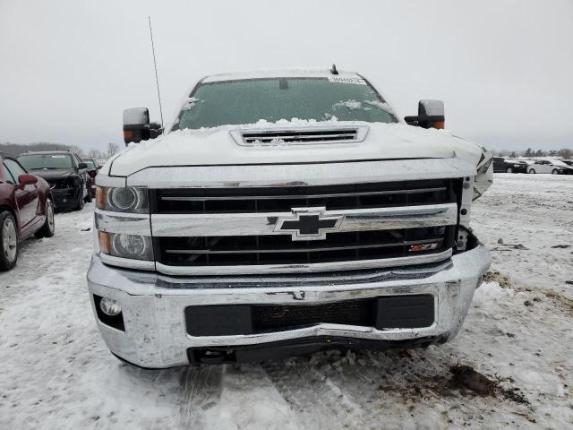 1GC1KTEY9KF139509 - 2019 CHEVROLET SILVERADO K2500 HEAVY DUTY LTZ WHITE photo 5