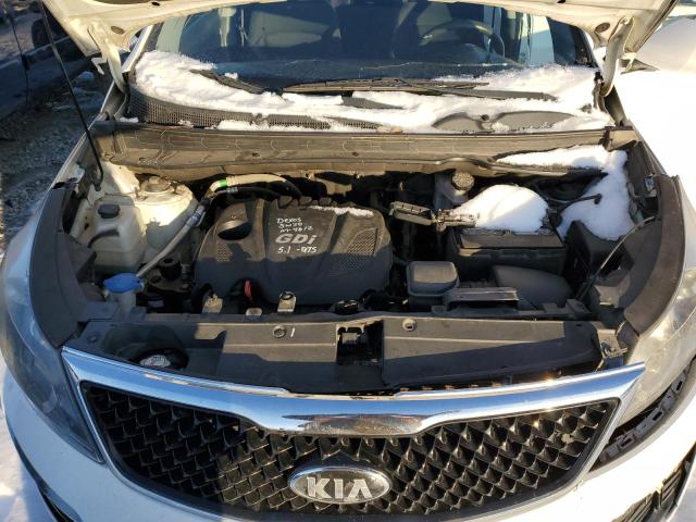 KNDPB3AC2F7709855 - 2015 KIA SPORTAGE LX WHITE photo 12