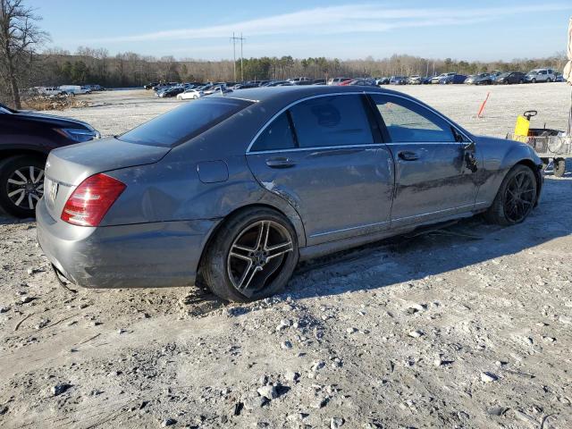 WDDNG7BB3AA357909 - 2010 MERCEDES-BENZ S 550 SILVER photo 3