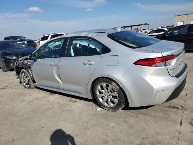5YFB4MDE5PP029584 - 2023 TOYOTA COROLLA LE SILVER photo 2
