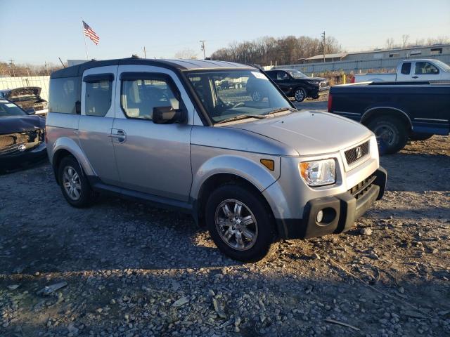 5J6YH28766L011336 - 2006 HONDA ELEMENT EX SILVER photo 4