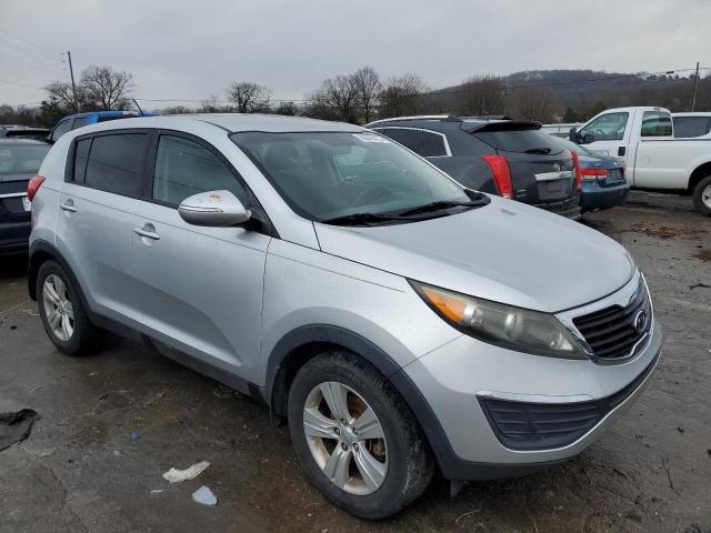 KNDPB3A20C7246942 - 2012 KIA SPORTAGE BASE SILVER photo 4