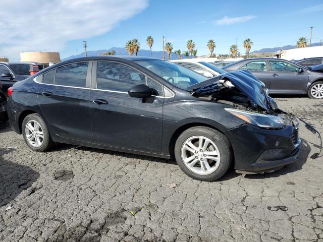 1G1BE5SM6J7156455 - 2018 CHEVROLET CRUZE LT BLACK photo 4