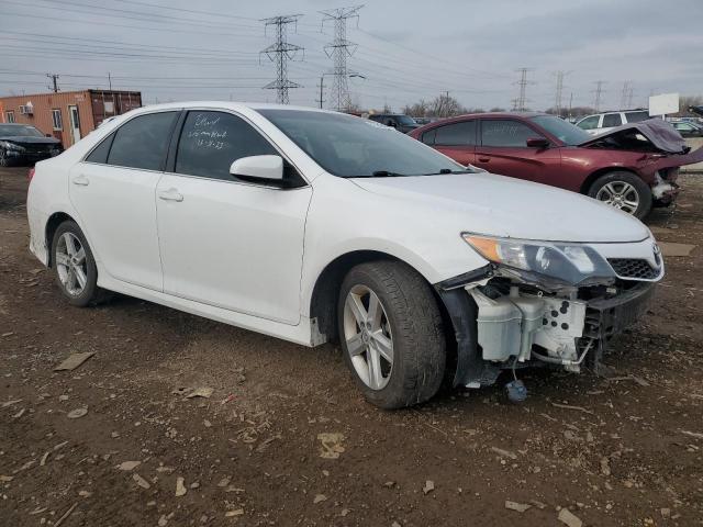 4T1BF1FK4EU856158 - 2014 TOYOTA CAMRY L WHITE photo 4