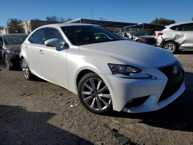 JTHBA1D24G5009691 - 2016 LEXUS IS 200T WHITE photo 4