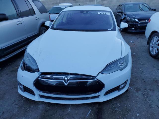 5YJSA1S25FF097880 - 2015 TESLA MODEL S 70 WHITE photo 5