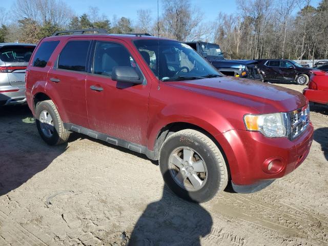 1FMCU0D75CKB48156 - 2012 FORD ESCAPE XLT RED photo 4