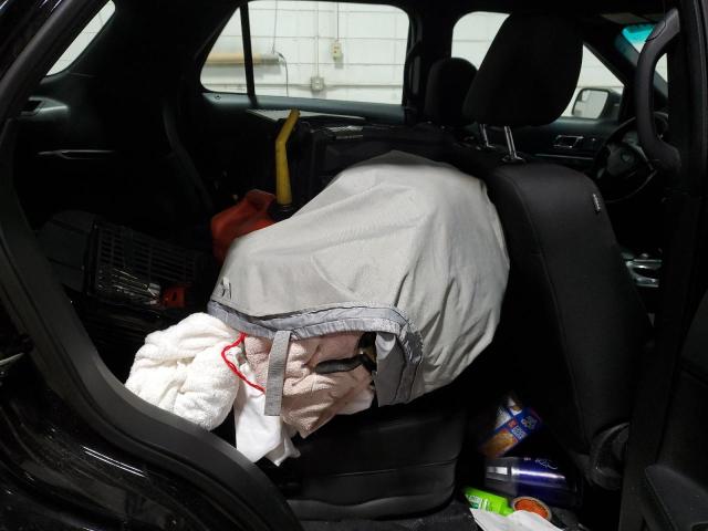 1FM5K8AR0GGC61380 - 2016 FORD EXPLORER POLICE INTERCEPTOR შავი ფოტო 10