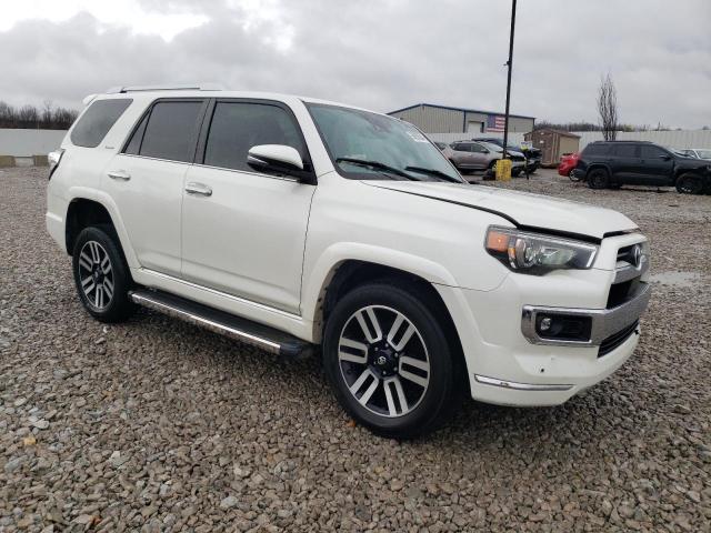 JTEKU5JRXM5848687 - 2021 TOYOTA 4RUNNER TRAIL WHITE photo 4