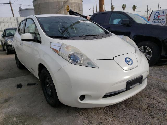 1N4AZ0CP7EC333293 - 2014 NISSAN LEAF S WHITE photo 4