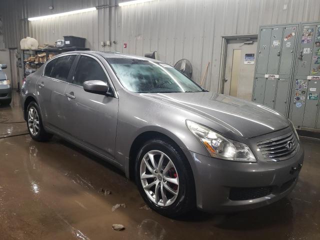 JNKCV61FX9M358702 - 2009 INFINITI G37 TAN photo 4