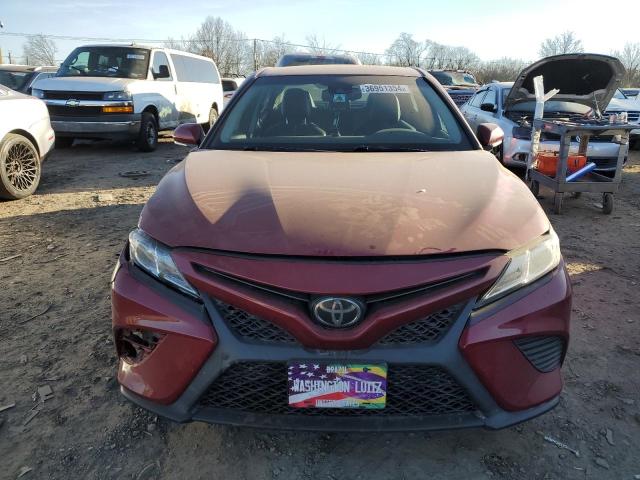 4T1B11HK0JU588781 - 2018 TOYOTA CAMRY L BURGUNDY photo 5