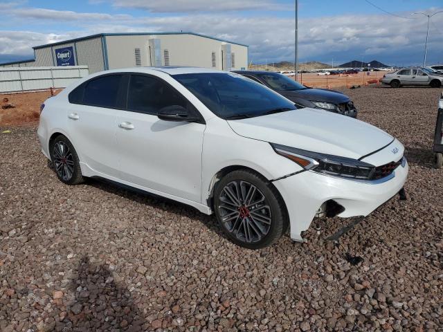 3KPF44AC7PE543362 - 2023 KIA FORTE GT WHITE photo 4