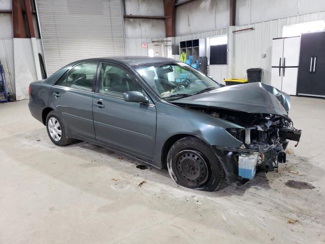 4T1BE32K22U618633 - 2002 TOYOTA CAMRY LE GREEN photo 4