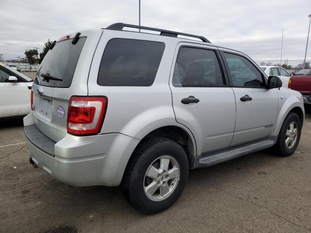 1FMCU03178KA97117 - 2008 FORD ESCAPE XLT SILVER photo 3