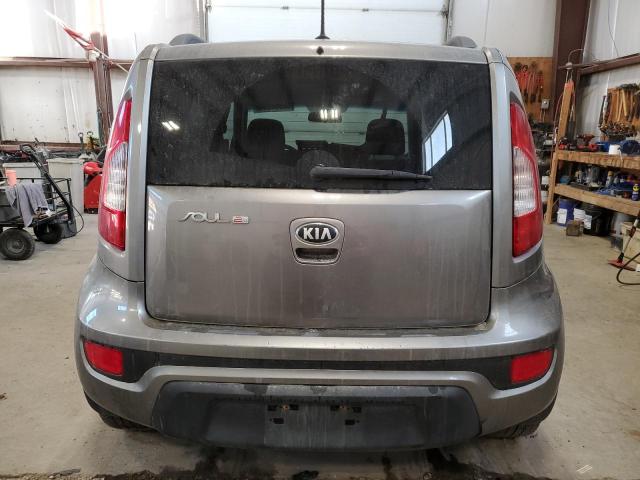 KNDJT2A62D7597630 - 2013 KIA SOUL + GRAY photo 6