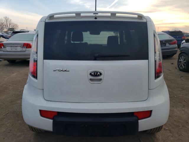 KNDJT2A23A7106331 - 2010 KIA SOUL + WHITE photo 6