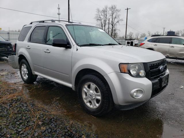 1FMCU03729KC85484 - 2009 FORD ESCAPE XLS XLT SILVER photo 4