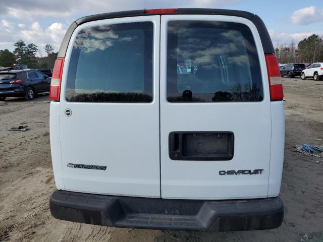 1GCHG39U661133130 - 2006 CHEVROLET EXPRESS G3 WHITE photo 6