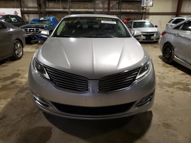 3LN6L2GK9DR816193 - 2013 LINCOLN MKZ AWD SILVER photo 5