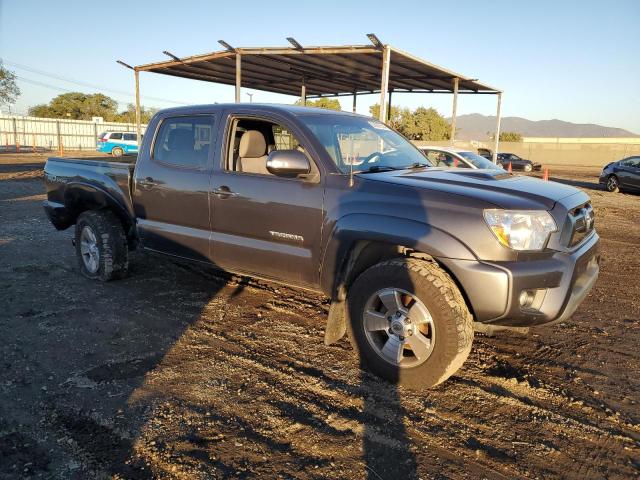 3TMJU4GN7FM191603 - 2015 TOYOTA TACOMA DOUBLE CAB PRERUNNER GRAY photo 4