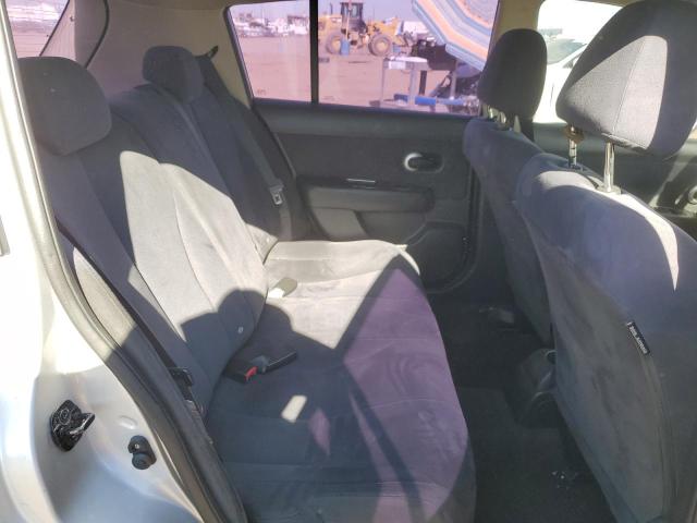 3N1BC13E78L440165 - 2008 NISSAN VERSA S SILVER photo 10