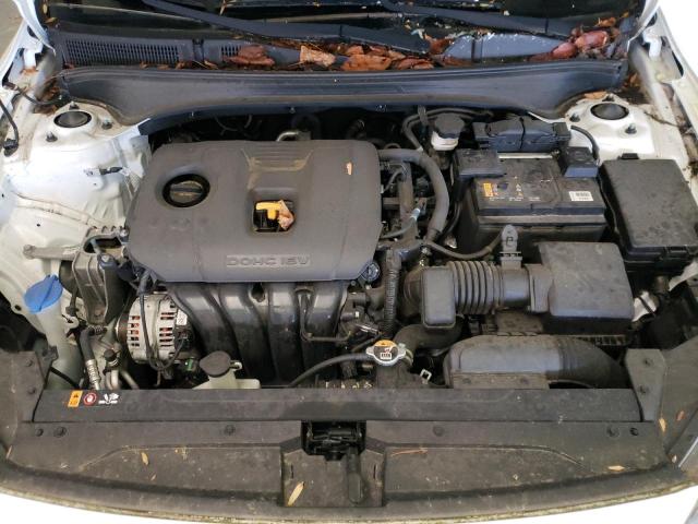 3KPF24AD4LE242671 - 2020 KIA FORTE FE WHITE photo 11