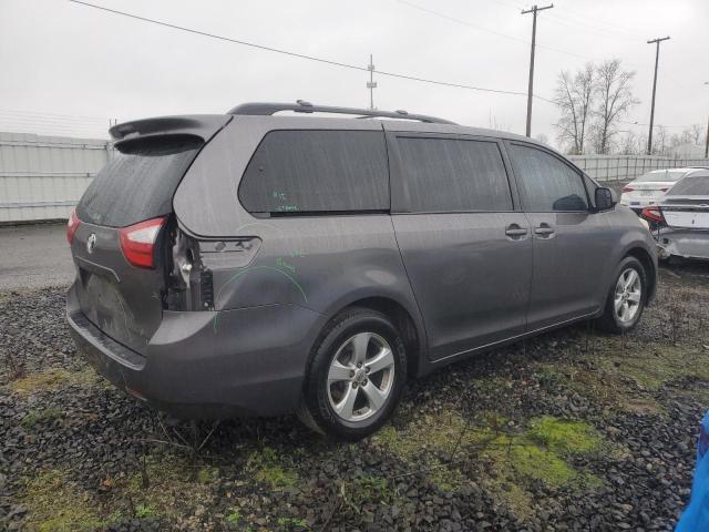 5TDKK3DC6FS586346 - 2015 TOYOTA SIENNA LE SILVER photo 3