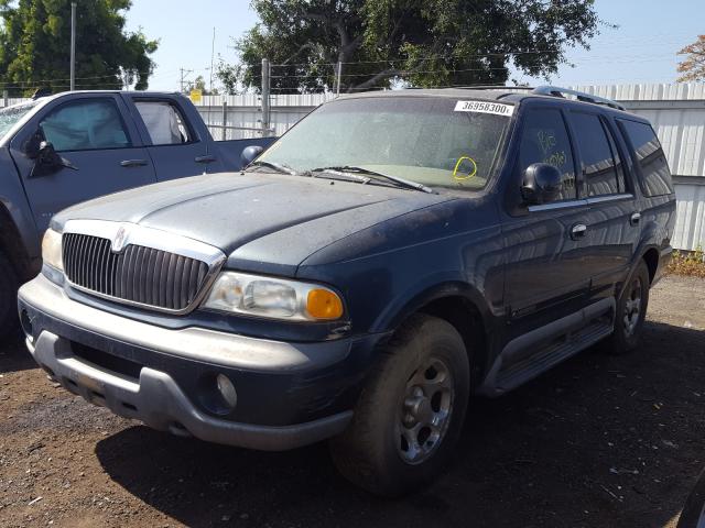 5LMPU28LXWLJ48704 - 1998 LINCOLN NAVIGATOR  照片 2