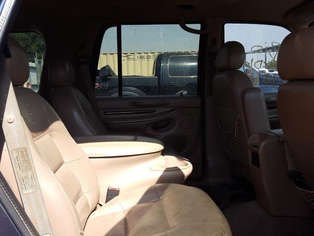 5LMPU28LXWLJ48704 - 1998 LINCOLN NAVIGATOR  照片 6