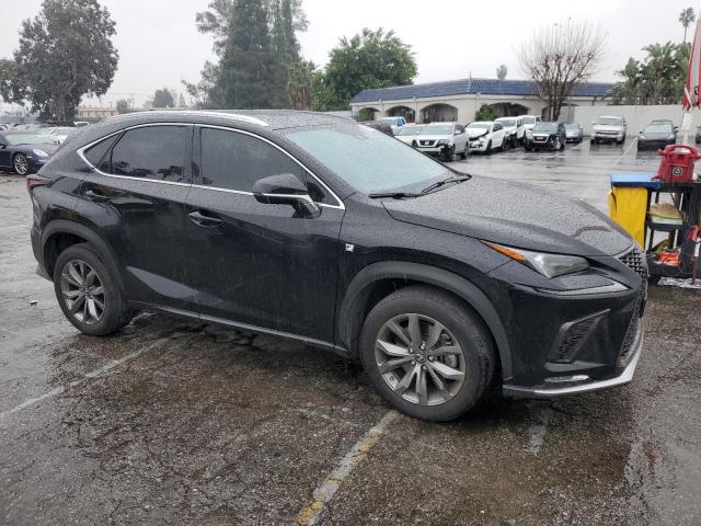 JTJSARBZ2M2185357 - 2021 LEXUS NX 300 BASE შავი ფოტო 4