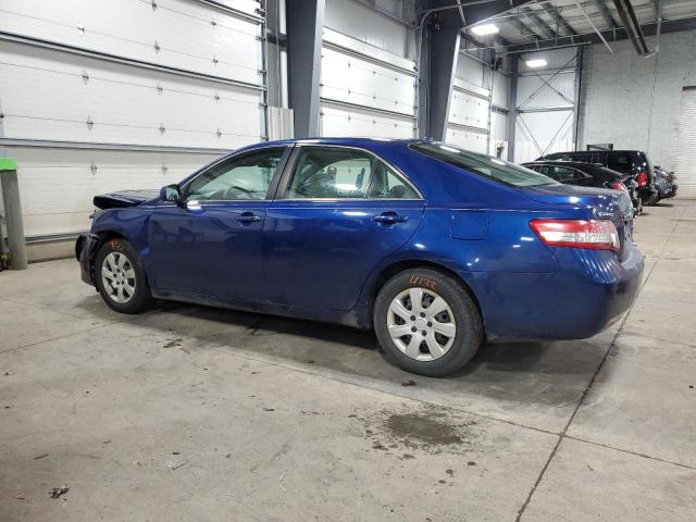 4T1BF3EK8BU588188 - 2011 TOYOTA CAMRY BASE BLUE photo 2