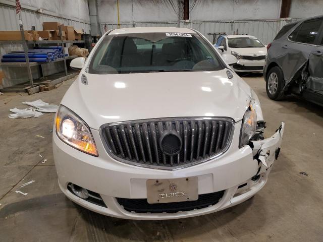 1G4PS5SKXC4129098 - 2012 BUICK VERANO WHITE photo 5