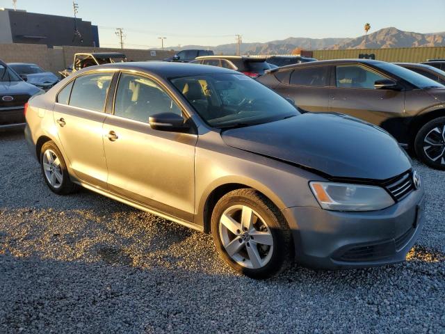 3VWLL7AJ7EM234254 - 2014 VOLKSWAGEN JETTA TDI GRAY photo 4