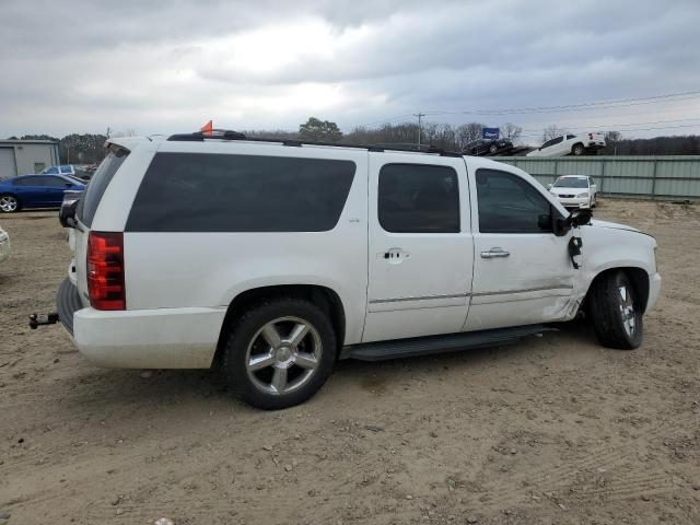 1GNUKKE33AR129011 - 2010 CHEVROLET SUBURBAN K1500 LTZ WHITE photo 3