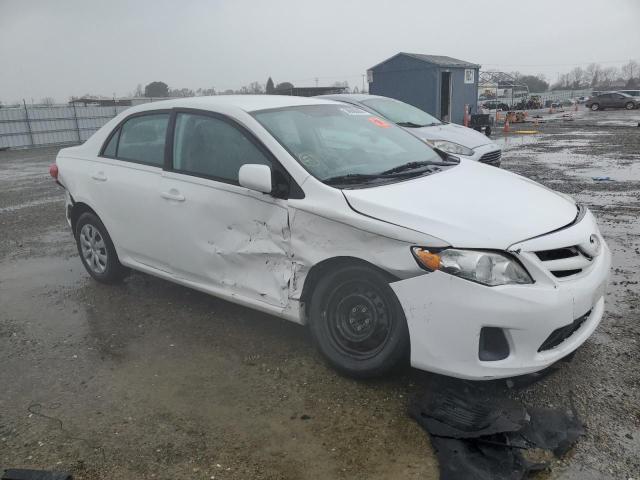 2T1BU4EE8BC615333 - 2011 TOYOTA COROLLA BASE WHITE photo 4