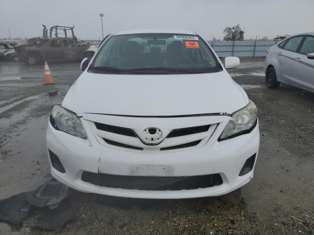 2T1BU4EE8BC615333 - 2011 TOYOTA COROLLA BASE WHITE photo 5