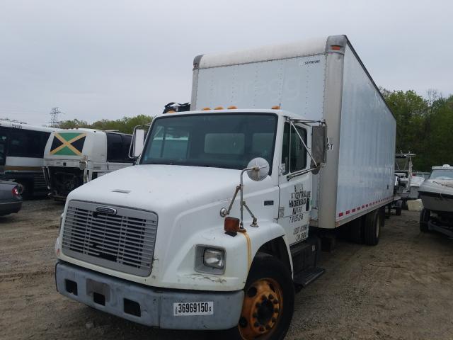 1FVABSAK53HM09826 - 2003 FREIGHTLINER MEDIUM CONVENTIONAL FL70  photo 2