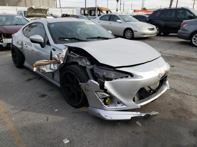 JF1ZNAA14D1722874 - 2013 TOYOTA SCION FR-S SILVER photo 4