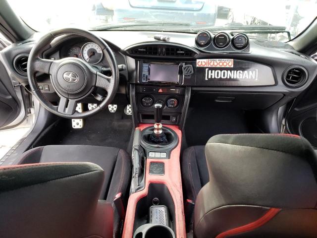 JF1ZNAA14D1722874 - 2013 TOYOTA SCION FR-S SILVER photo 8