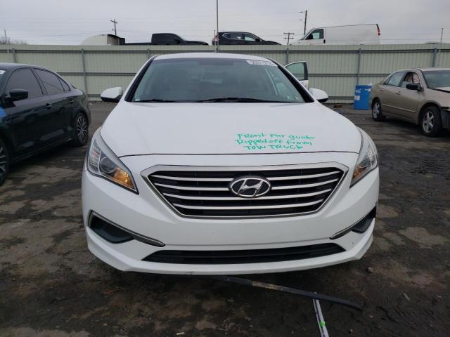 5NPE24AFXHH450246 - 2017 HYUNDAI SONATA SE WHITE photo 5