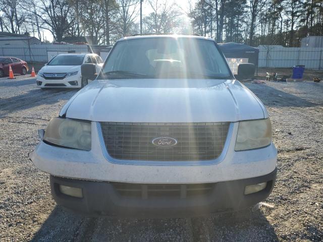 1FMRU15WX4LA11361 - 2004 FORD EXPEDITION XLT WHITE photo 5