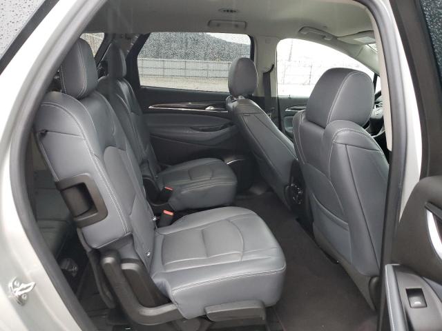 5GAEVAKW4JJ145523 - 2018 BUICK ENCLAVE ESSENCE 银色 照片 11