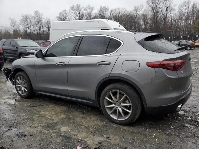 ZASPAKBN1K7C56939 - 2019 ALFA ROMEO STELVIO TI GRAY photo 2