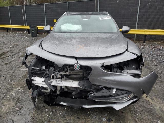 ZASPAKBN1K7C56939 - 2019 ALFA ROMEO STELVIO TI GRAY photo 5